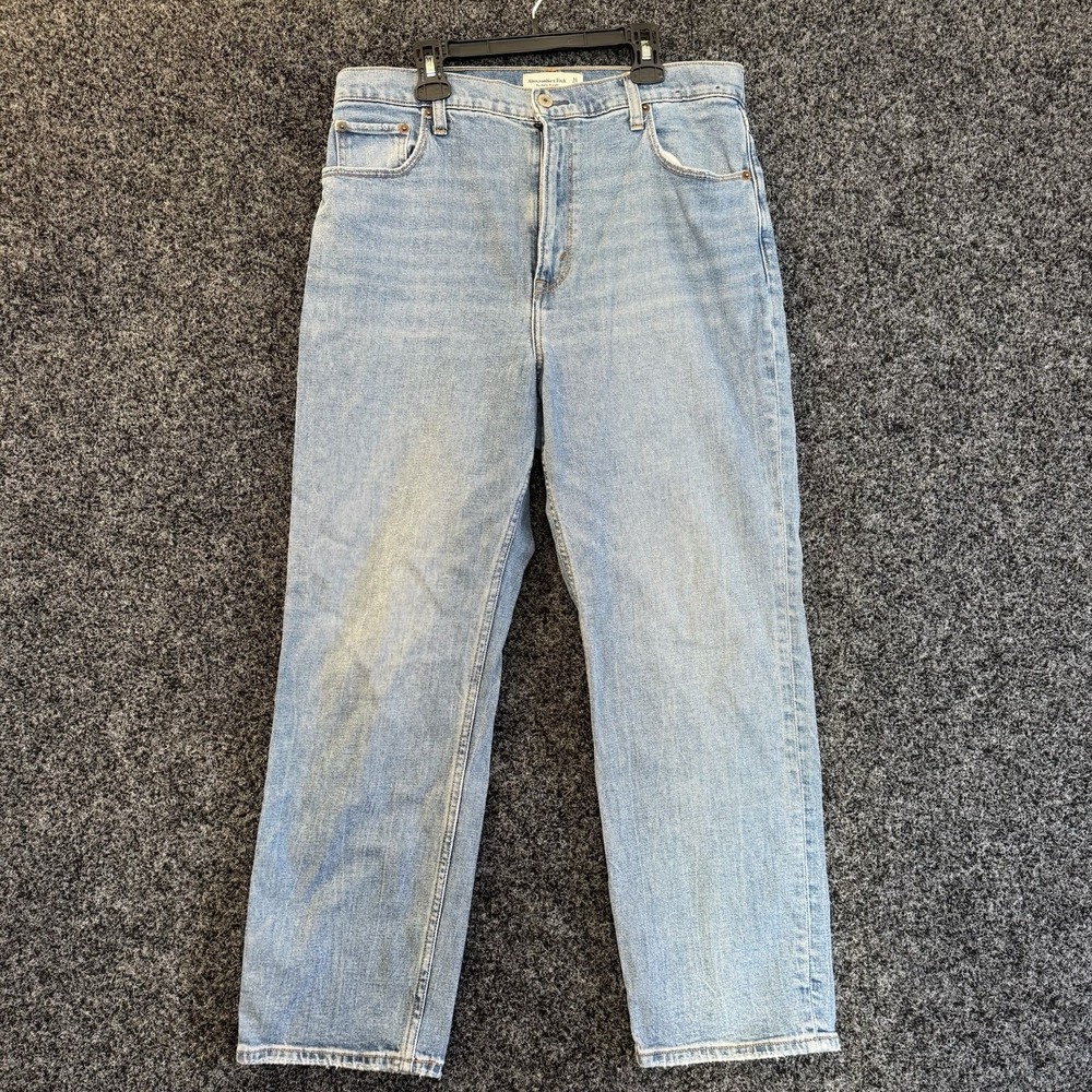 Abercrombie & Fitch Light Blue Cropped Jeans